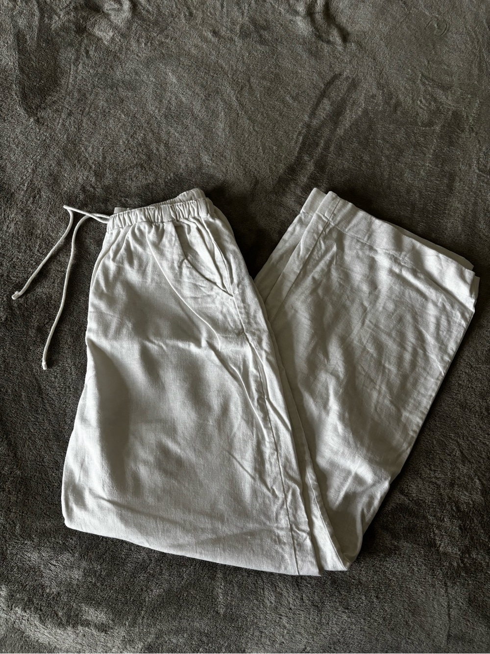 Abercrombie & Fitch Women’s White Drawstring Linen Pants